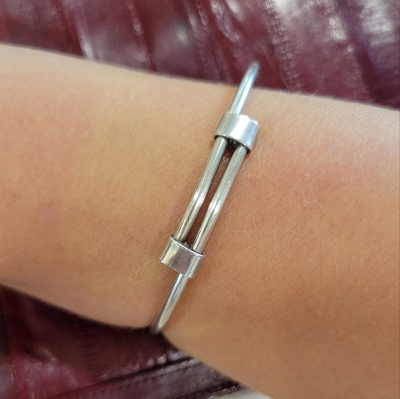 Heather Stowell British jewelry designer 925 Round Section expanding bracelet - Picture 3 of 11